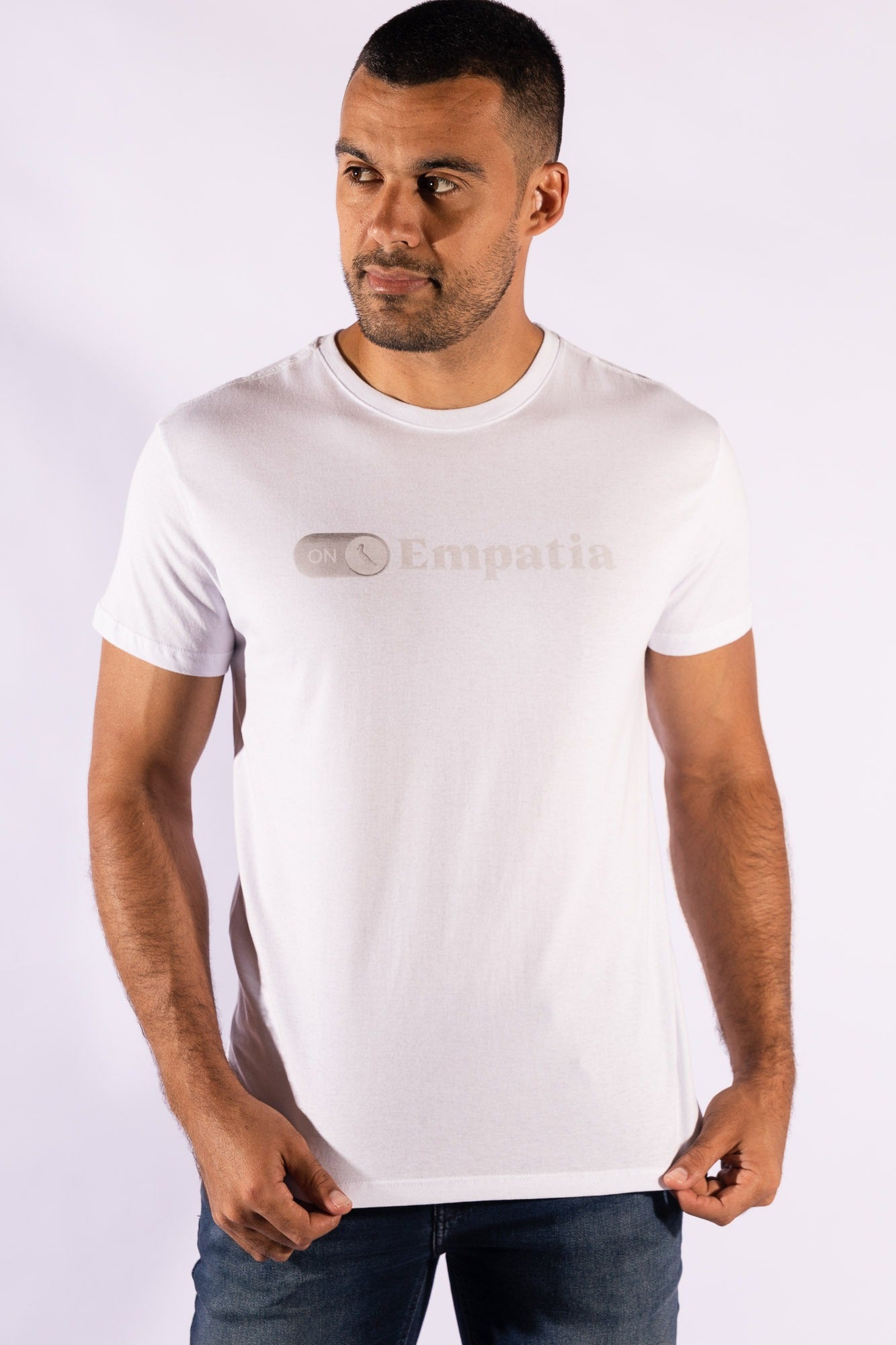 Camiseta Empatia Branca Reserva