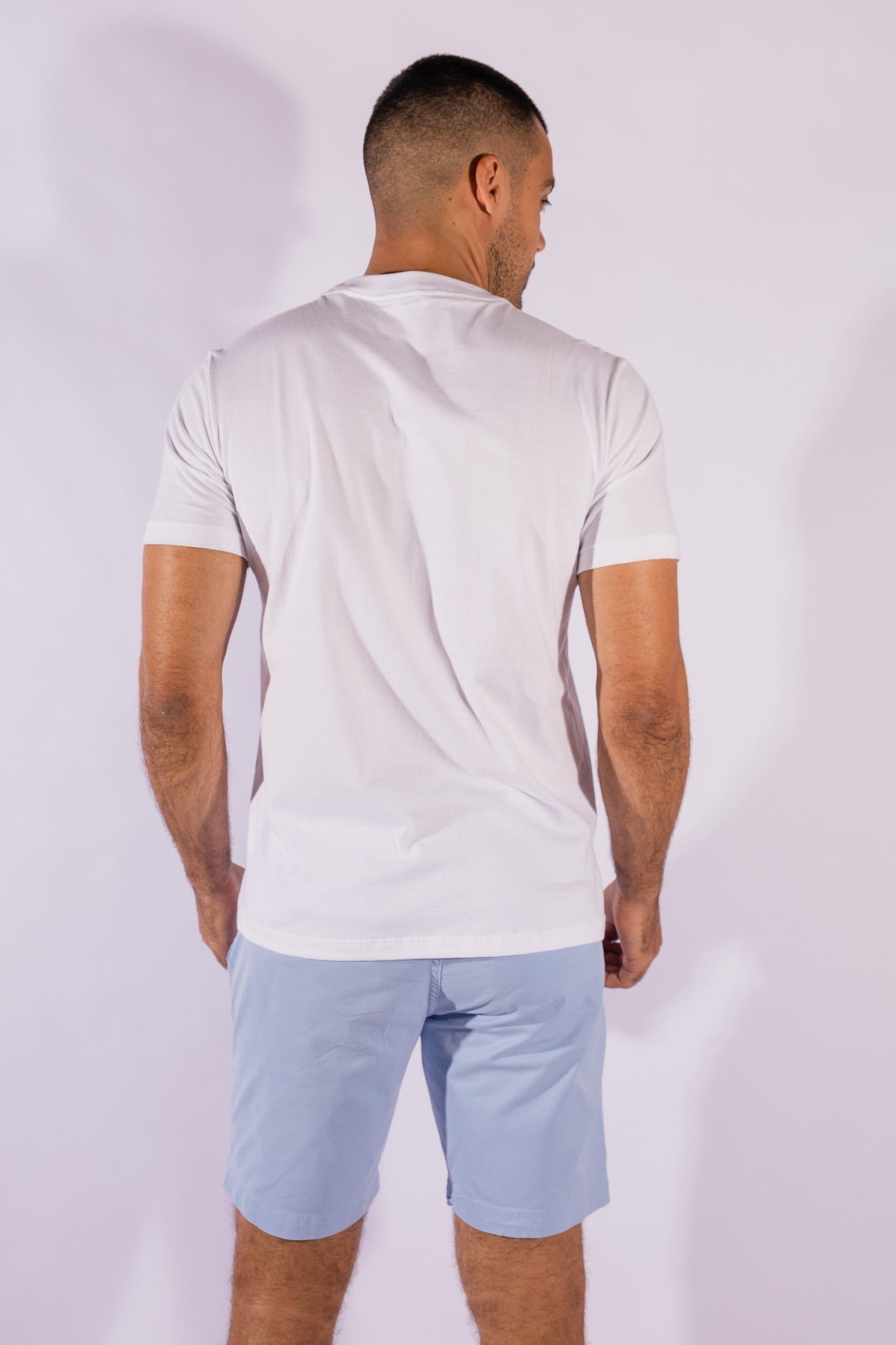 Camiseta MC Logo Embossing Calvin Klein