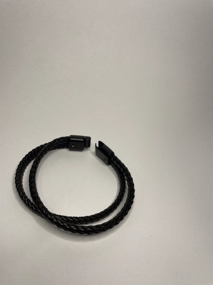 Pulseira Couro Trançado Preto