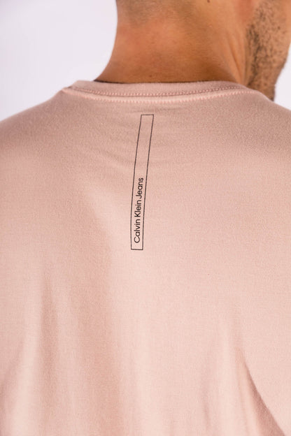 Camiseta MC Sustainable Logo Rosa Claro Calvin Klein